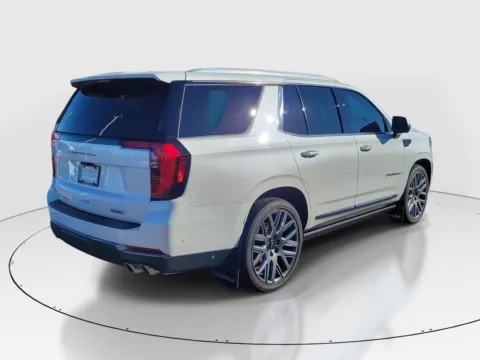 More photos of 2025 GMC Yukon Denali Ultimate at Tom Gill Buick GMC, OH