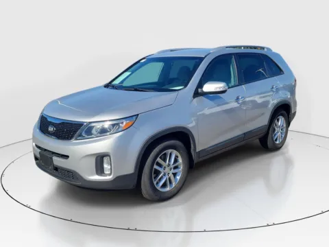 Photos of 2014 Kia Sorento LX for sale in Hamilton, OH at Tom Gill Buick GMC