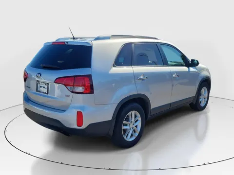 More photos of 2014 Kia Sorento LX at Tom Gill Buick GMC, OH