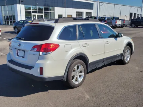 More photos of 2013 Subaru Outback 2.5i Limited at Tom Gill Buick GMC, OH