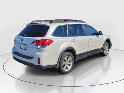 More photos of 2013 Subaru Outback 2.5i Limited at Tom Gill Buick GMC, OH