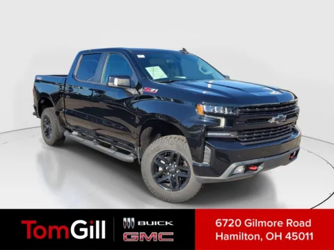 Black 2021 Chevrolet Silverado 1500 4WD Crew Cab 147" LT Trail Boss for sale in Hamilton, OH