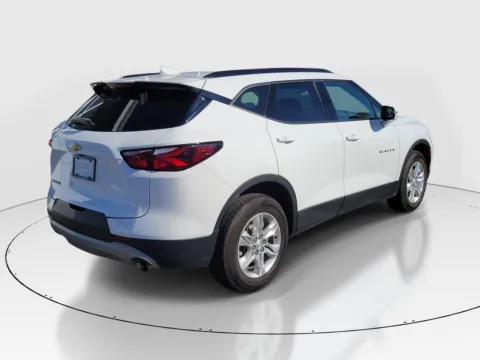 More photos of 2022 Chevrolet Blazer FWD 4dr LT w/2LT at Tom Gill Buick GMC, OH