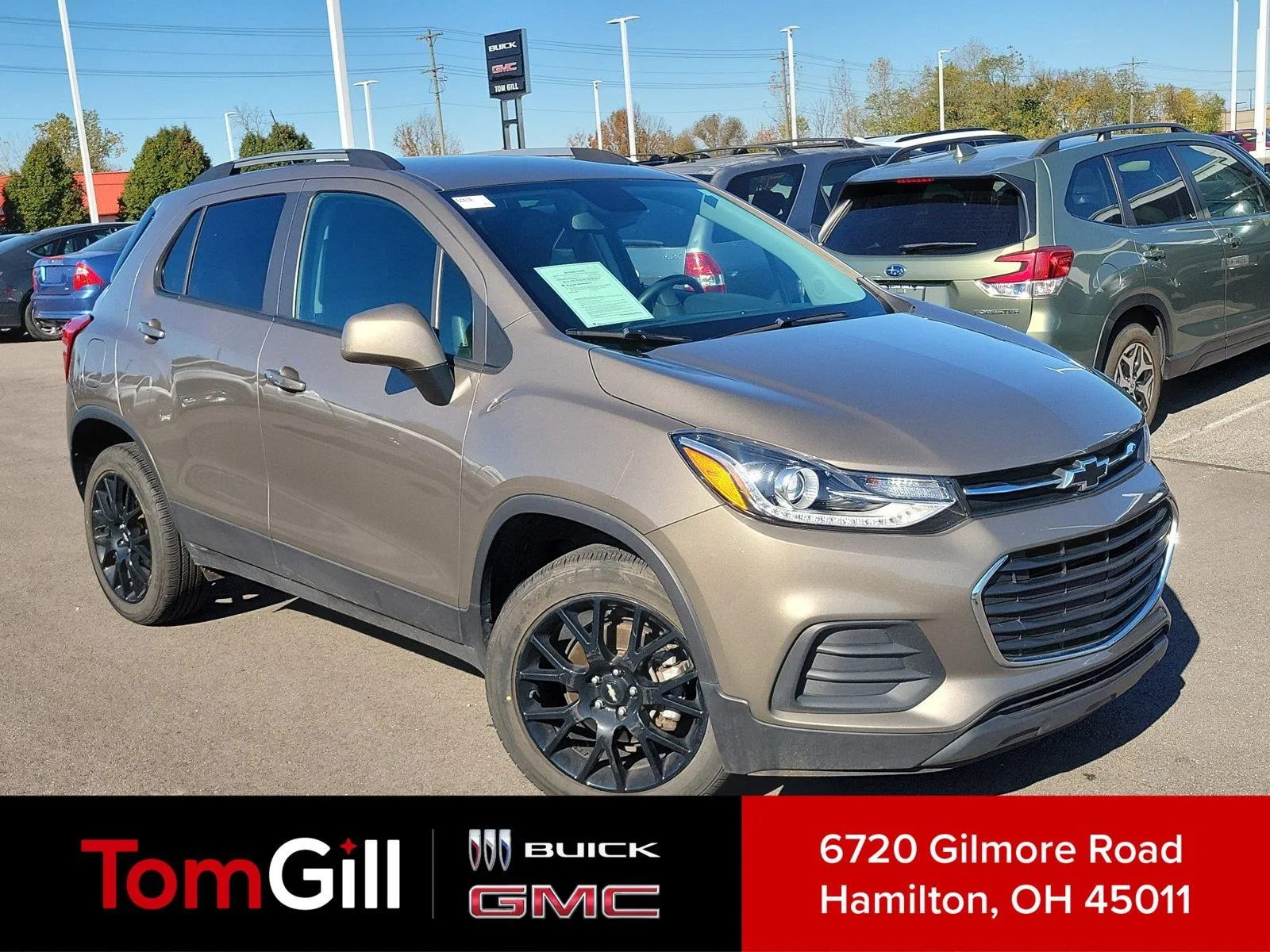 Gray 2022 Chevrolet Trax LT for sale in Hamilton, OH
