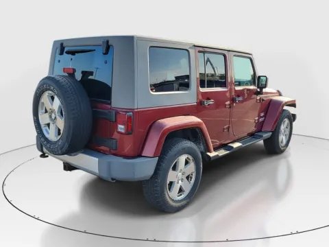 More photos of 2009 Jeep Wrangler Unlimited Sahara at Tom Gill Buick GMC, OH