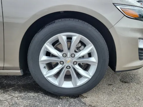 More photos of 2024 Chevrolet Malibu LT at Tom Gill Buick GMC, OH