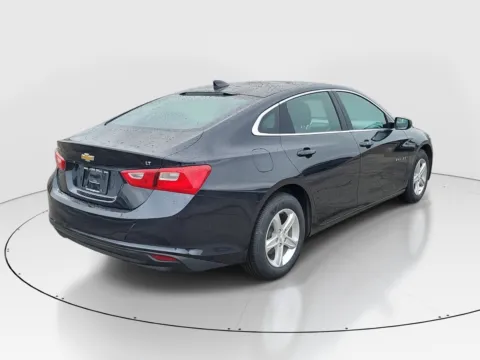 More photos of 2023 Chevrolet Malibu LT at Tom Gill Buick GMC, OH