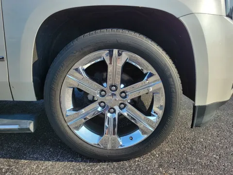 More photos of 2015 GMC Yukon Denali at Tom Gill Buick GMC, OH