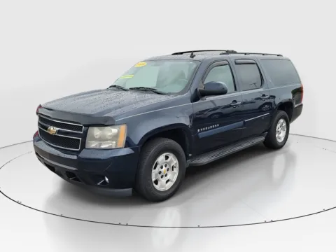 Photos of 2009 Chevrolet Suburban LT w/1LT for sale in Hamilton, OH at Tom Gill Buick GMC