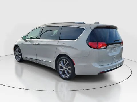 Another view of 2019 Chrysler Pacifica Limited for sale in Hamilton, OH at Tom Gill Buick GMC