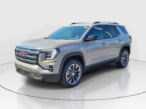 Photos of 2026 GMC Terrain FWD Elevation for sale in Hamilton, OH at Tom Gill Buick GMC