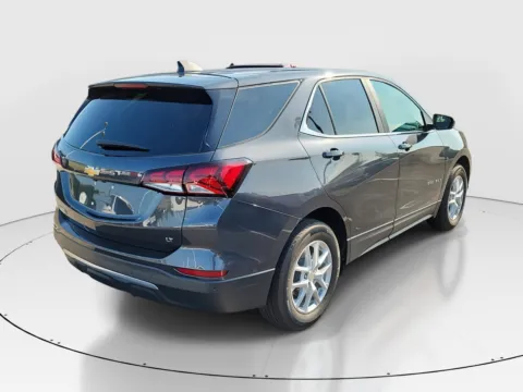 More photos of 2022 Chevrolet Equinox LT at Tom Gill Buick GMC, OH