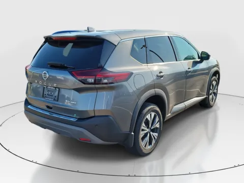 More photos of 2021 Nissan Rogue SV at Tom Gill Buick GMC, OH