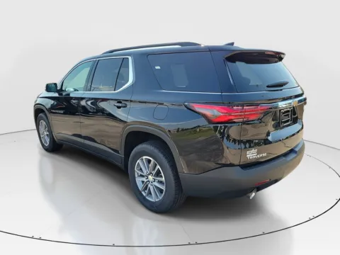 Another view of 2022 Chevrolet Traverse LT Cloth for sale in Hamilton, OH at Tom Gill Buick GMC