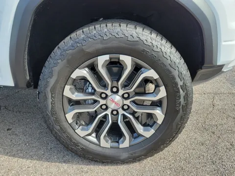 More photos of 2025 GMC Canyon 4WD Denali at Tom Gill Buick GMC, OH