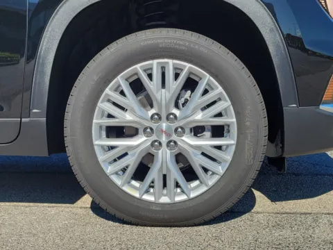More photos of 2026 GMC Acadia AWD Elevation at Tom Gill Buick GMC, OH