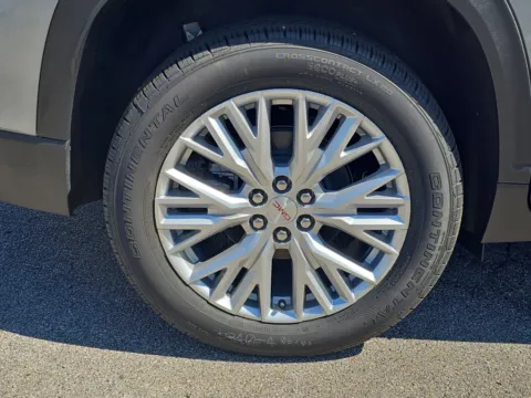 More photos of 2025 GMC Acadia FWD Elevation at Tom Gill Buick GMC, OH
