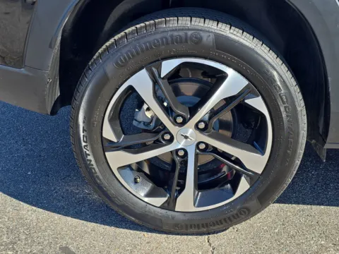 More photos of 2024 Chevrolet Trax 1RS at Tom Gill Buick GMC, OH