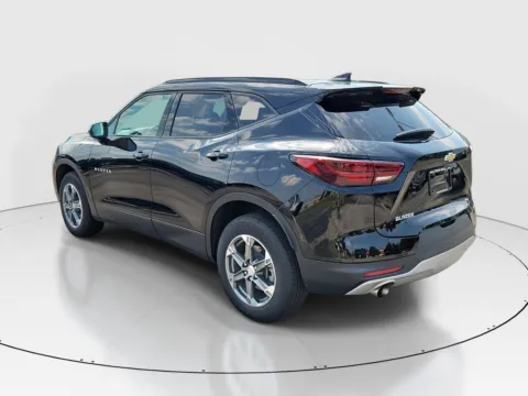 Another view of 2023 Chevrolet Blazer LT for sale in Hamilton, OH at Tom Gill Buick GMC