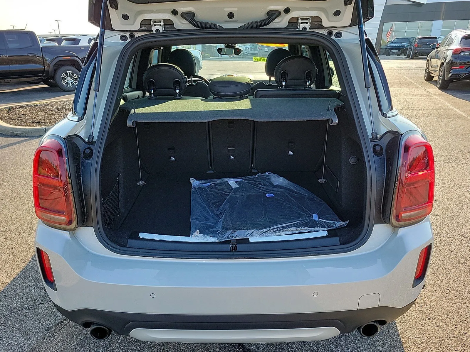 2023 Mini Countryman S ALL4 photo 2