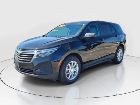Photos of 2023 Chevrolet Equinox LS for sale in Hamilton, OH at Tom Gill Buick GMC