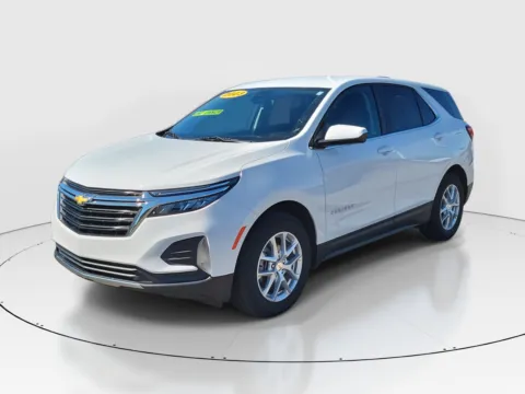 Photos of 2023 Chevrolet Equinox LT for sale in Hamilton, OH at Tom Gill Buick GMC