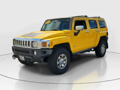 Photos of 2007 HUMMER H3 SUV for sale in Hamilton, OH at Tom Gill Buick GMC