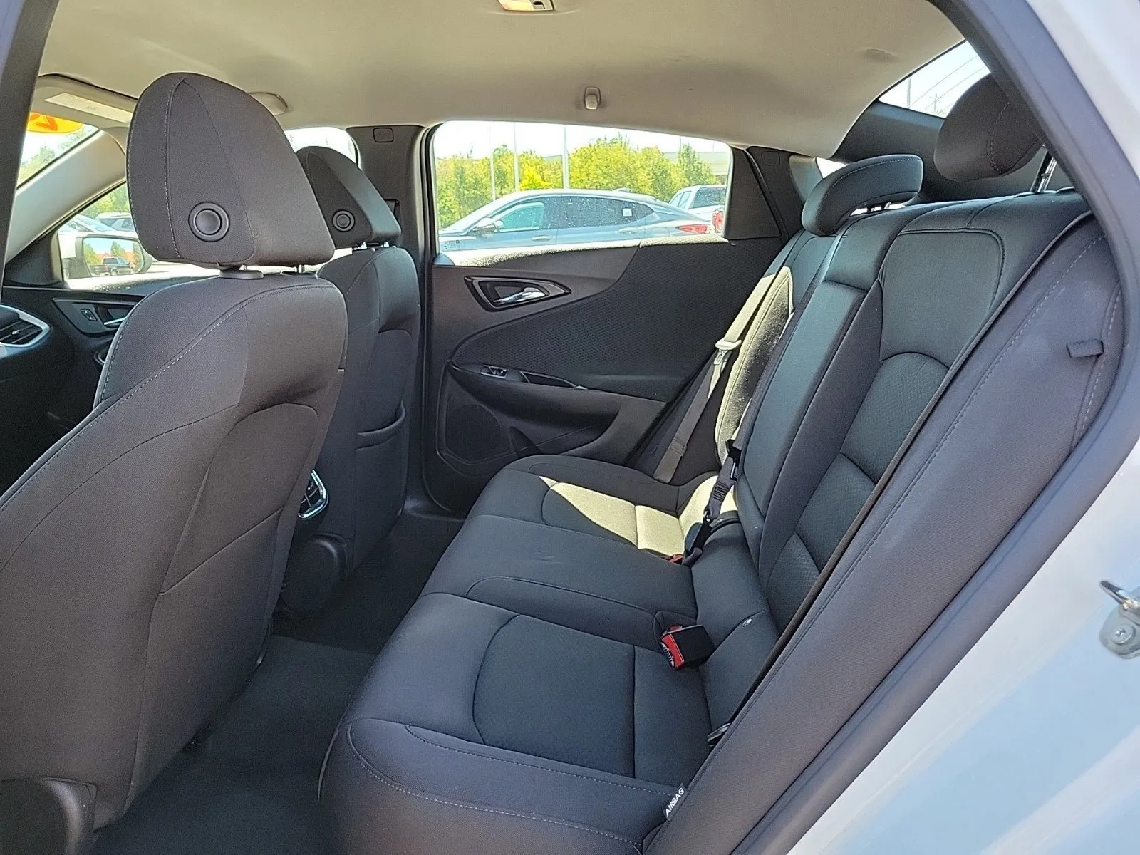 2024 Chevrolet Malibu 1LT photo 14