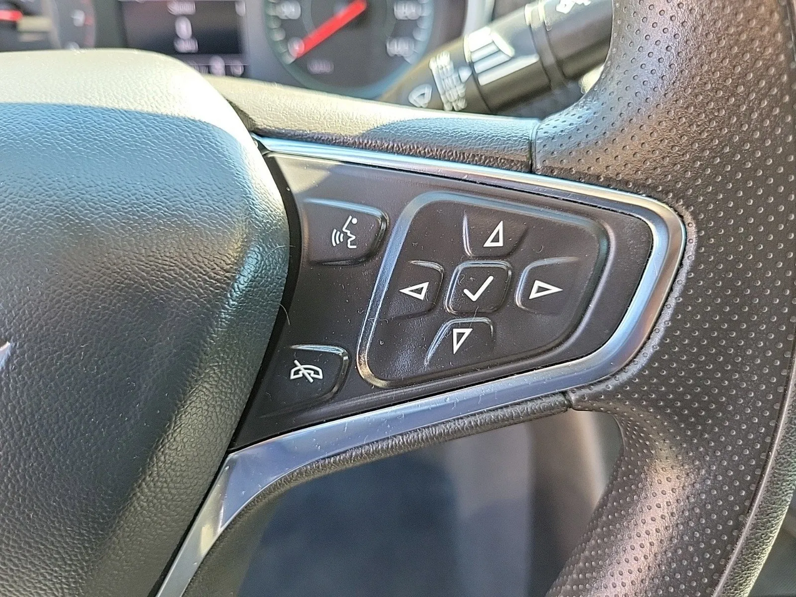 2024 Chevrolet Malibu 1LT photo 8