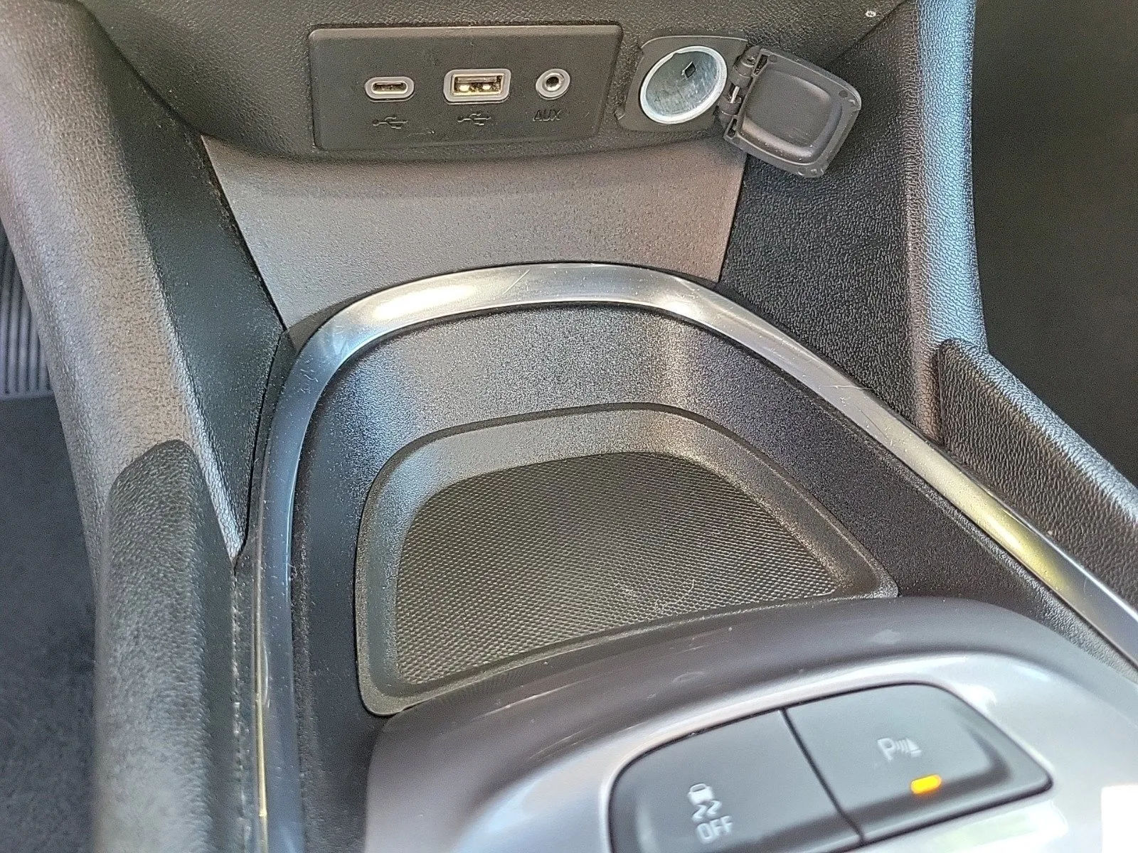 2024 Chevrolet Malibu 1LT photo 29