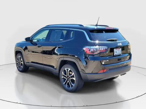 Another view of 2022 Jeep Compass Limited for sale in Hamilton, OH at Tom Gill Buick GMC