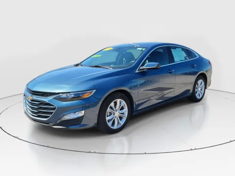 Photos of 2024 Chevrolet Malibu LT for sale in Hamilton, OH at Tom Gill Buick GMC
