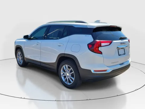 Another view of 2022 GMC Terrain SLT for sale in Hamilton, OH at Tom Gill Buick GMC