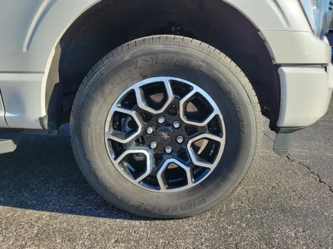 More photos of 2023 Ford F-150 LARIAT at Tom Gill Buick GMC, OH