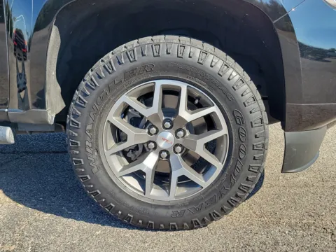 More photos of 2021 GMC Canyon 4WD AT4 w/Leather at Tom Gill Buick GMC, OH