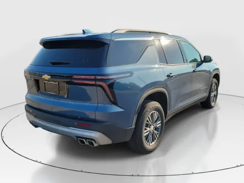 More photos of 2025 Chevrolet Traverse FWD LT at Tom Gill Buick GMC, OH