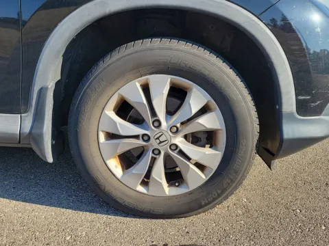 More photos of 2013 Honda CR-V EX at Tom Gill Buick GMC, OH