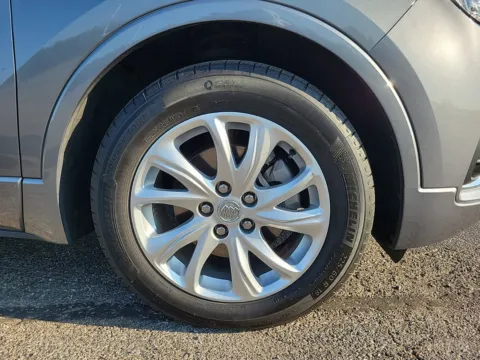 More photos of 2020 Buick Envision Preferred at Tom Gill Buick GMC, OH