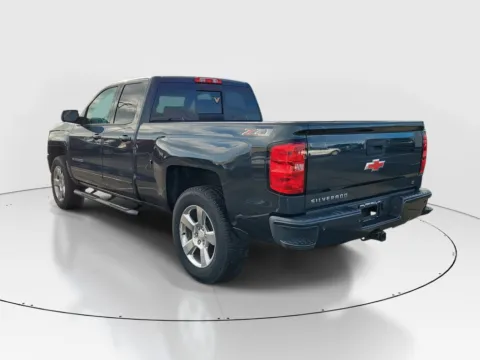 Another view of 2017 Chevrolet Silverado 1500 LT for sale in Hamilton, OH at Tom Gill Buick GMC