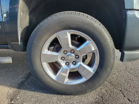 More photos of 2017 Chevrolet Silverado 1500 LT at Tom Gill Buick GMC, OH