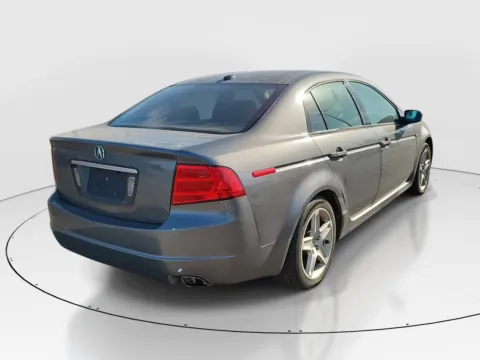 More photos of 2004 Acura TL at Tom Gill Buick GMC, OH