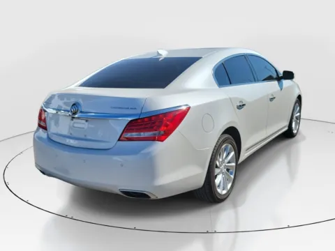 More photos of 2016 Buick LaCrosse Leather at Tom Gill Buick GMC, OH