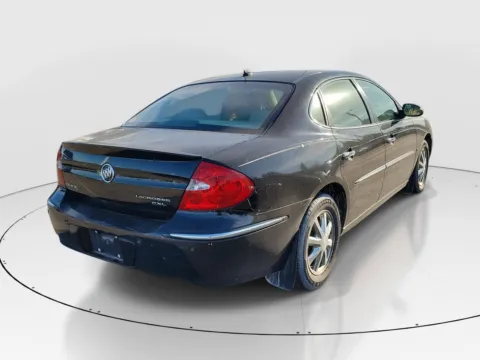 More photos of 2006 Buick LaCrosse CXL at Tom Gill Buick GMC, OH