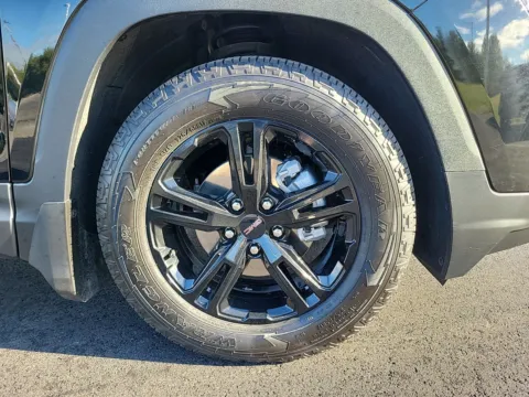 More photos of 2022 GMC Terrain AT4 at Tom Gill Buick GMC, OH
