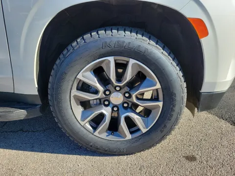 More photos of 2021 Chevrolet Tahoe LT at Tom Gill Buick GMC, OH