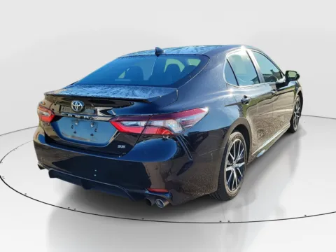 More photos of 2023 Toyota Camry SE at Tom Gill Buick GMC, OH