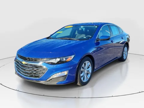 Photos of 2023 Chevrolet Malibu LT for sale in Hamilton, OH at Tom Gill Buick GMC
