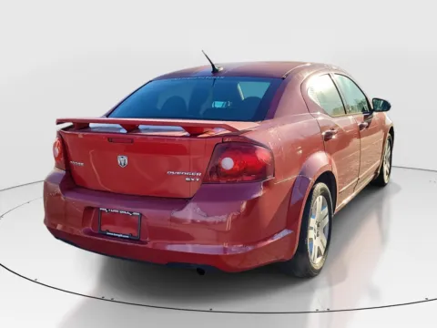 More photos of 2014 Dodge Avenger SE at Tom Gill Buick GMC, OH