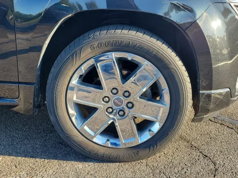 More photos of 2015 GMC Acadia Denali at Tom Gill Buick GMC, OH