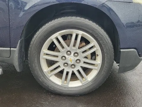 More photos of 2015 Chevrolet Traverse LT at Tom Gill Buick GMC, OH